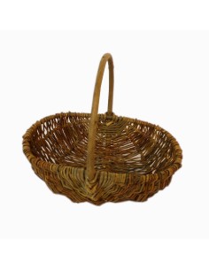 Petit panier en osier avec anse
