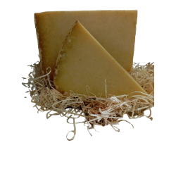 Salers au lait cru AOP: environ 1kg 2