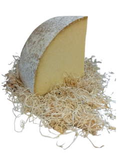 Cantal Entre-Deux au lait cru AOP: environ 1kg