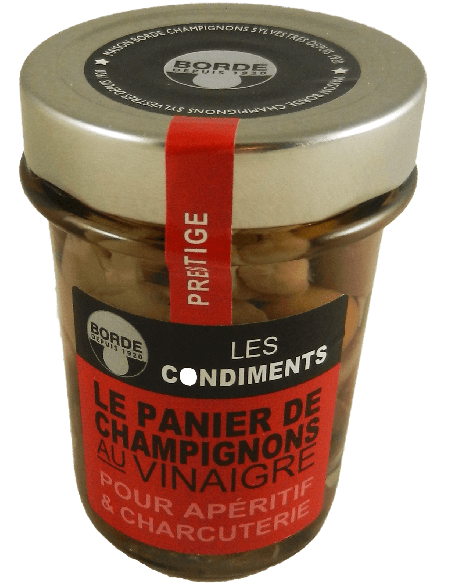 Panier de champignons au vinaigre